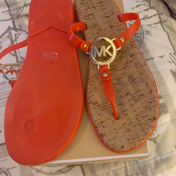 Michael Kors Jellies - Picture 2 of 4